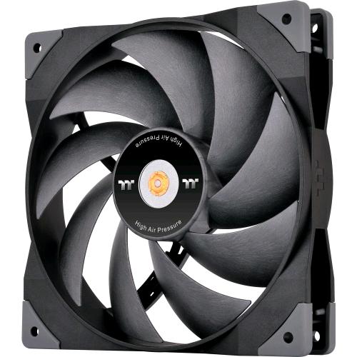 Thermaltake SWAFAN GT14 — ventola 140 mm con pale intercambiabili